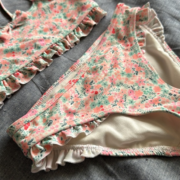 Gap or Old Navy bikini (girls 2/3?) - Picture 3 of 4